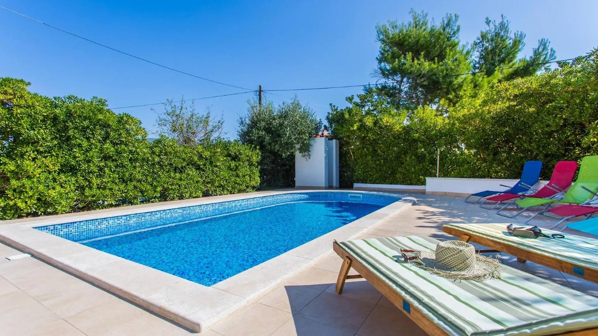 *** Guest house Apartments Zeljko B Silo  Croatia