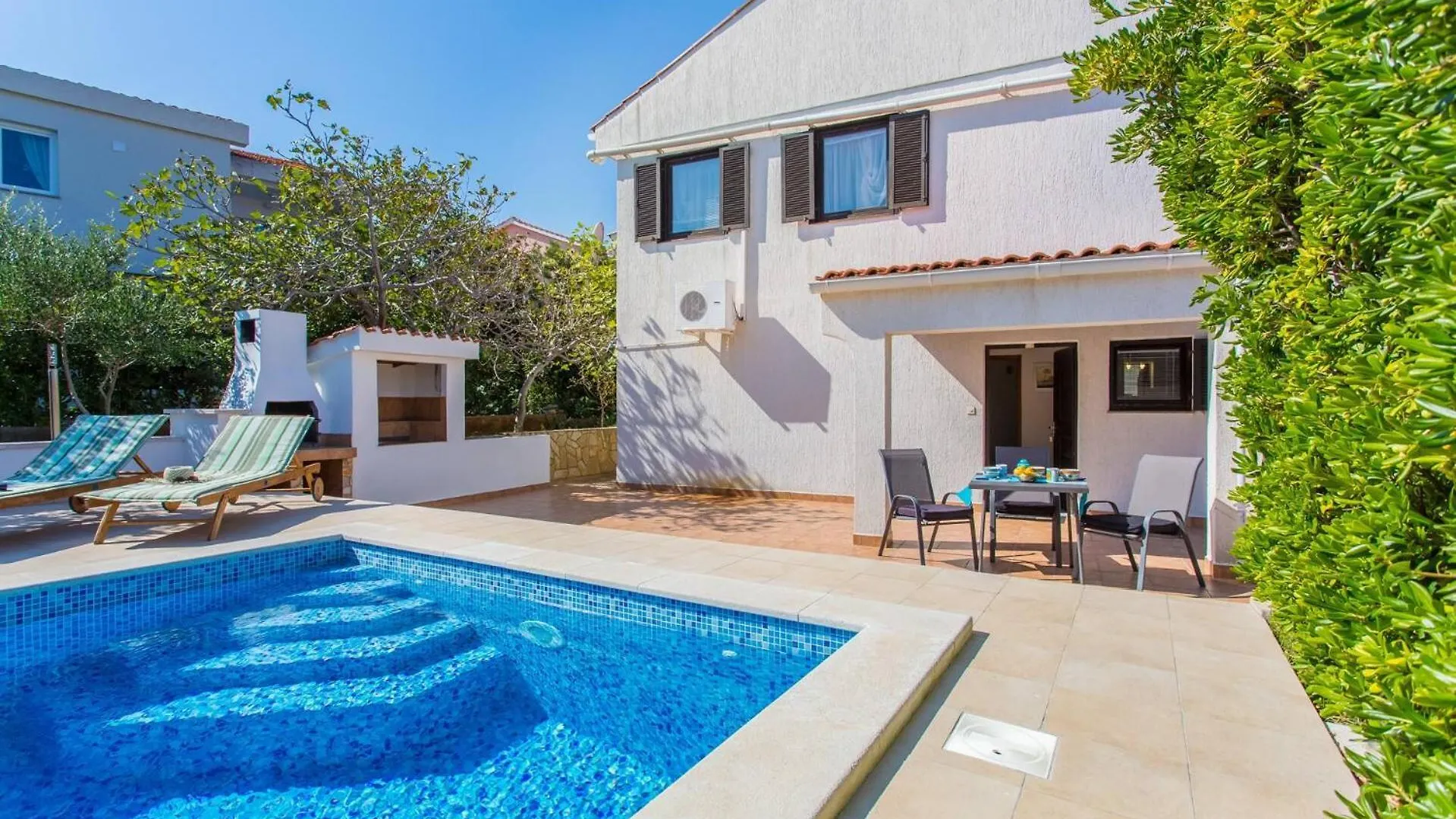 *** Guest house Apartments Zeljko B Silo  Croatia