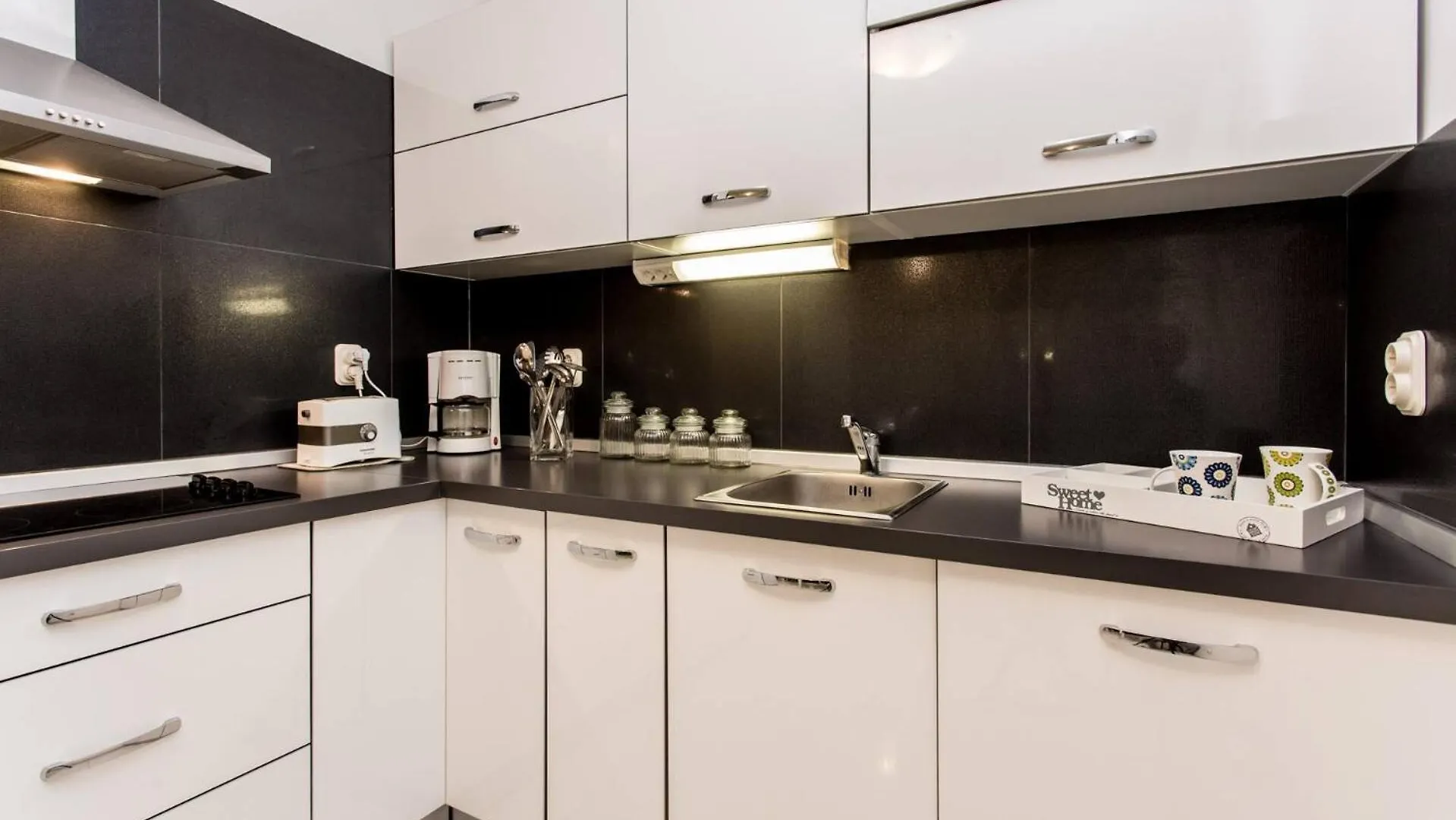 Guest house Apartments Zeljko B Silo